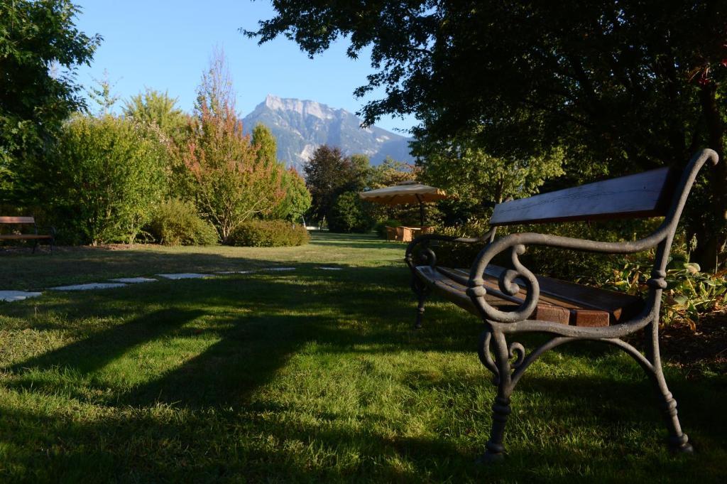 Hotel Ambassador Levico Terme Kültér fotó